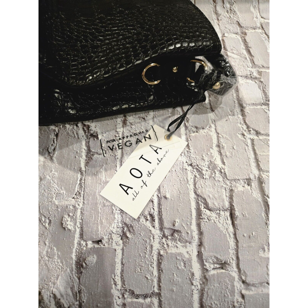 AOTA Crossbody Handbag Croc Bucket Purse Rachel Zoe Elena Black NWT Vegan Bucket - Picture 8 of 10